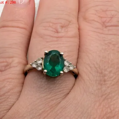 Sale Photo Thumbnail #561