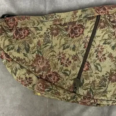 Floral Pattern Shoulder Bag & Phone Case 