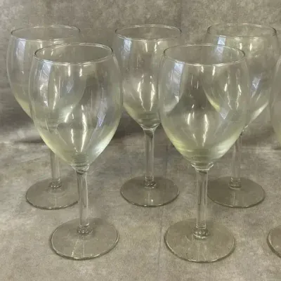 8-Piece Set Stemmed Glass Wine Glasses