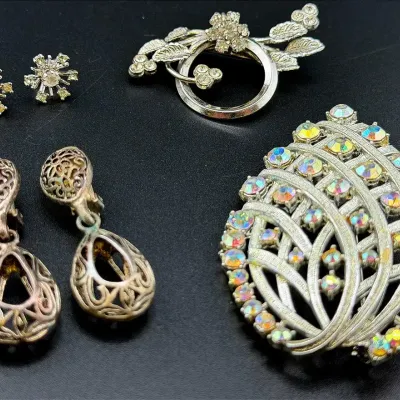 Vintage Silver Tone Jewelry 