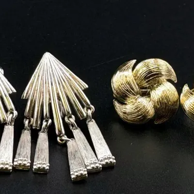 Vintage Monet & Lisner Earring Set 