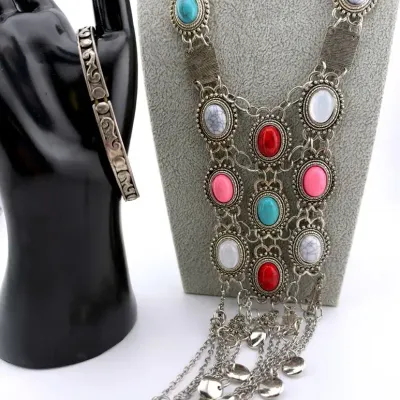 Silver Tone Multi Cabochon Statement Necklace & Stretch Bracelet