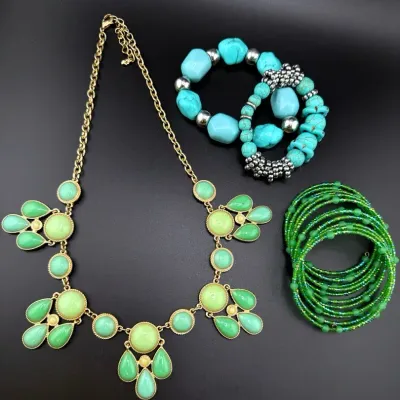 Assortment of Vintage Sea Green & Turquoise Jewelry 
