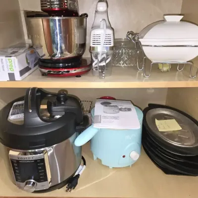  Instant Pot, Cake Plates, Mixers, Deep Fryer +