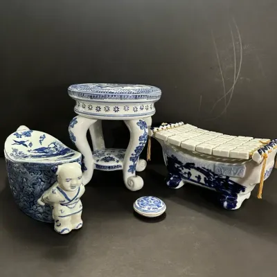 4pc Asian Chinoiserie Blue & White Porcelain Pieces