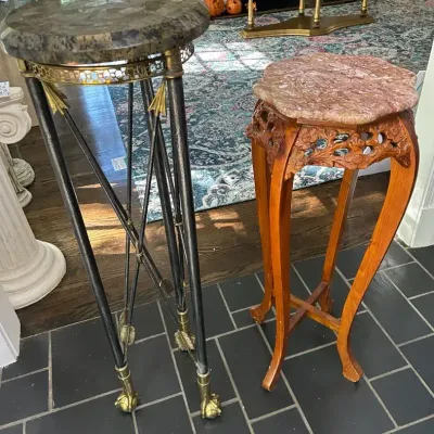 2 Plant Stands / Pedestals 