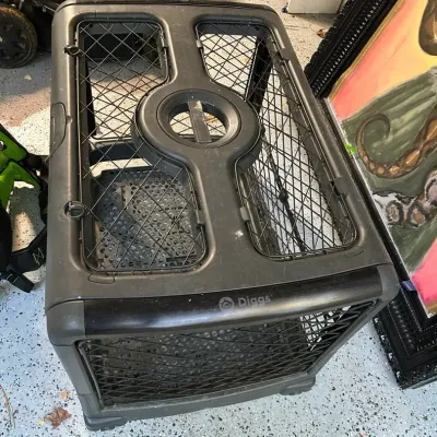 Diggs Folding Dog Crate