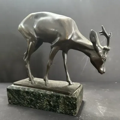 Dorothea Moldenhauer “Asender Rehbock” Bronze