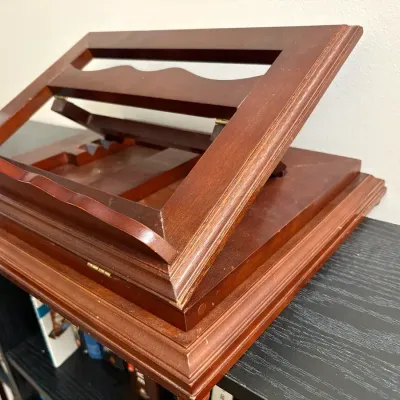 Bombay Company Swivel Tabletop Bookstand