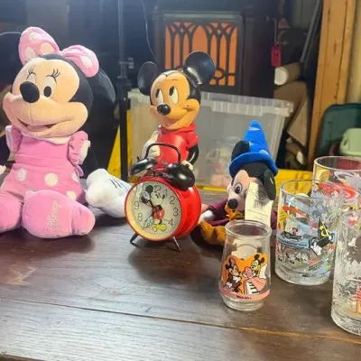 Vintage Disney Mickey & Minnie Mouse Lot: Plush, Alarm Clock, Bank, Collector Glasses
