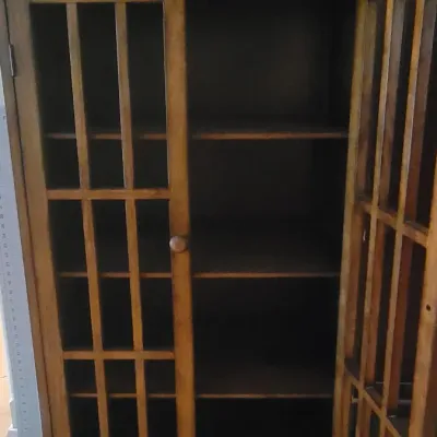 Wood cabinet