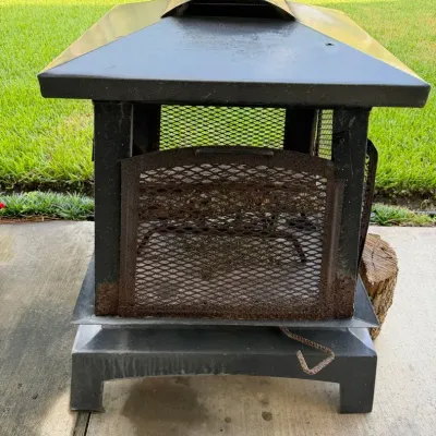 Outdoor Metal Fireplace w/ Mesh Screen & Poker