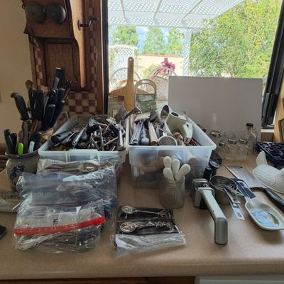 Estate sale photo