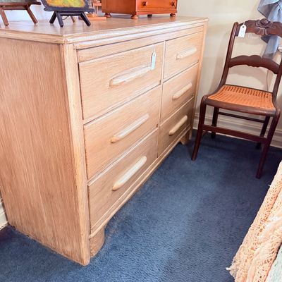 Sale Photo Thumbnail #29: Mid-century light oak double dresser with carved wood pulls 