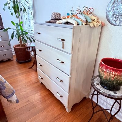 Sale Photo Thumbnail #47: Off-white painted four-drawer dresser topped