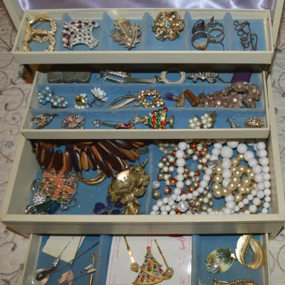 Sale Photo Thumbnail #249