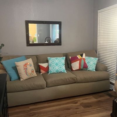 Sale Photo Thumbnail #10