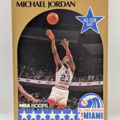Sale Photo Thumbnail #898: 1990-91 NBA Hoops Michael Jordan All-Star East basketball trading card #5.