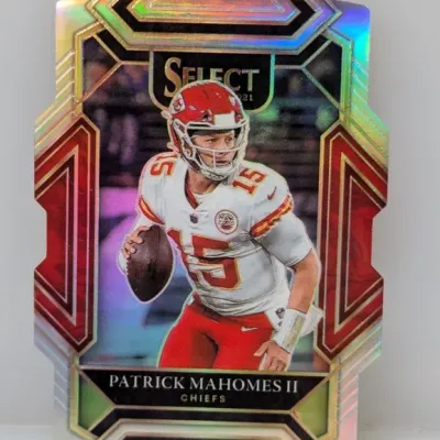 Sale Photo Thumbnail #366: 2021 Panini Select Patrick Mahomes II die-cut Prizm trading card featuring the Kansas City Chiefs quarterback.