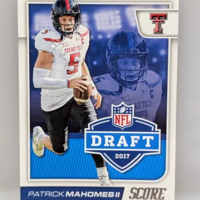 Sale Photo Thumbnail #112: 2017 Score NFL Draft Patrick Mahomes II rookie trading card in Texas Tech Red Raiders uniform.