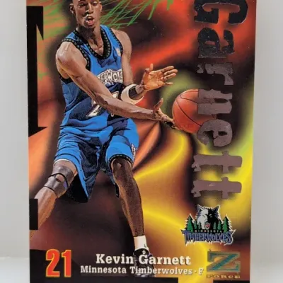 Sale Photo Thumbnail #717: 1997-98 SkyBox Z-Force Kevin Garnett #21 basketball trading card featuring a vibrant, graphic design.
