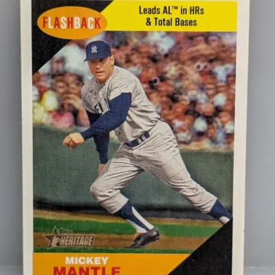Sale Photo Thumbnail #928: Topps Heritage Mickey Mantle Flashback trading card featuring the New York Yankees star.