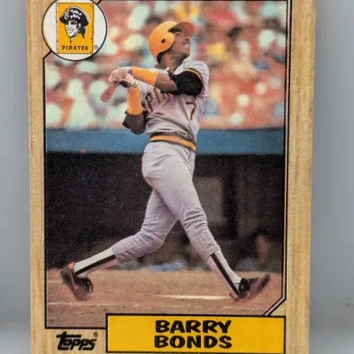 Sale Photo Thumbnail #390: 1987 Topps Barry Bonds rookie baseball card #320 featuring the woodgrain border design.