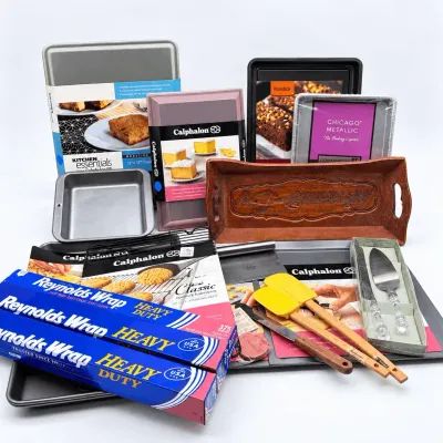 Chicago Metallic Calphalon Bakeware and Reynolds Wrap Kitchen Supplies