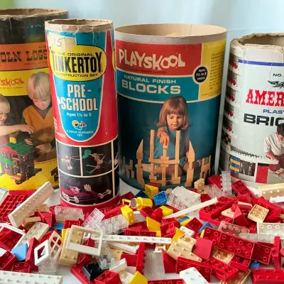Lincoln Logs Tinkertoy Playskool Blocks & American Plastic Bricks 1970s Fun