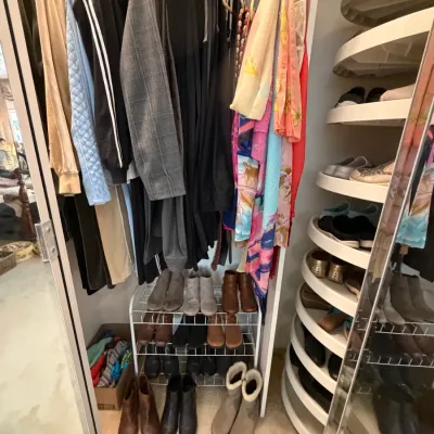 Sale Photo Thumbnail #104