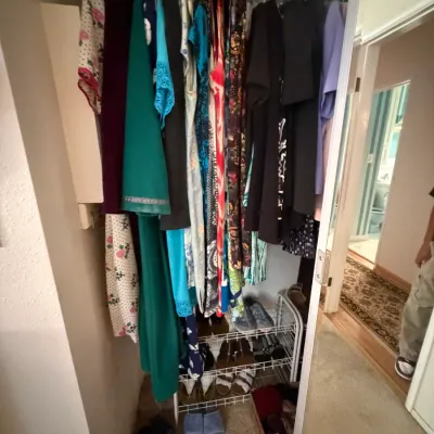 Sale Photo Thumbnail #107
