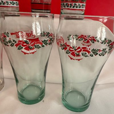 Vintage Coca-Cola Christmas Holiday Glassware Set of 8