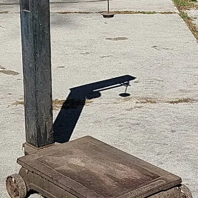 Antique Fairbanks Mercantile Scale (G1)