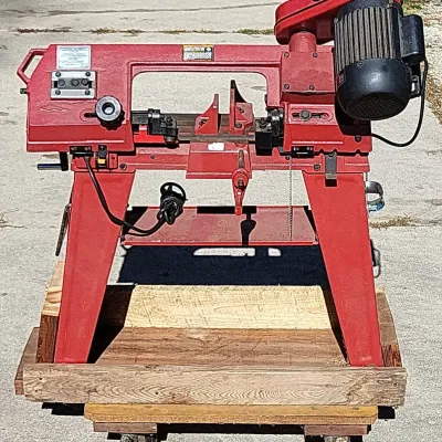 Central Machinery Bandsaw (G1)