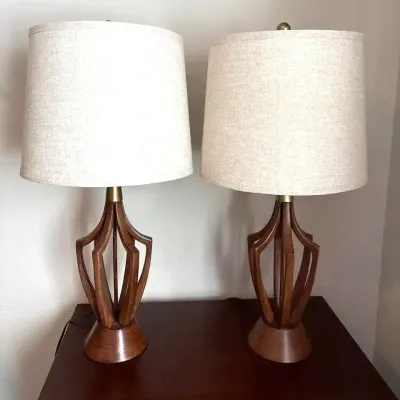 Pair of Mid-Century Modern St. Claire Table Lamps
