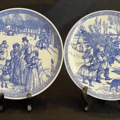 2 Spode Blue Room Collection Christmas Plates - No. 1 & No. 5