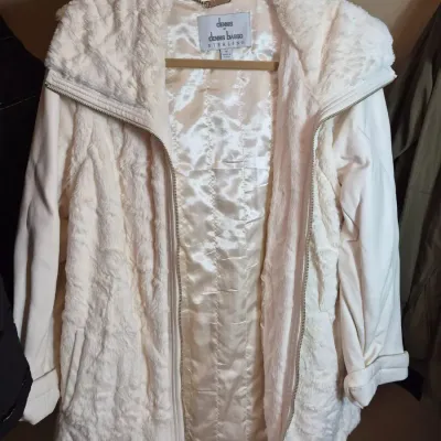 Sale Photo Thumbnail #196