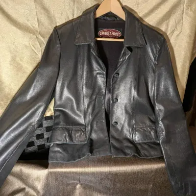 Lamb's-leather Jacket (Sz. Sm); Waist-length. "Overland"-brand.