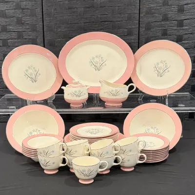 1950’s Homer Laughlin Cavalier Eggshell China Service For 8