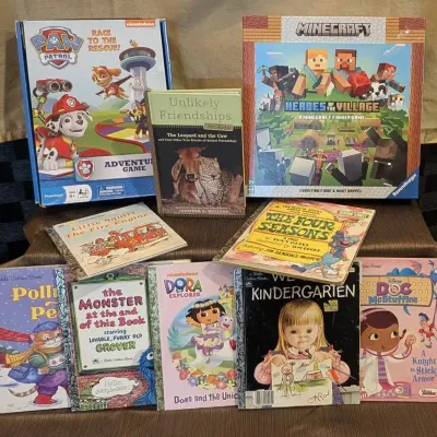 Kids' Lot: Minecraft, Paw Patrol Games + 8 Books