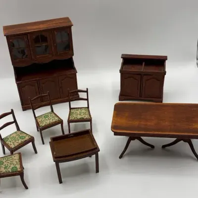 Dollhouse Furniture- Dining Room 