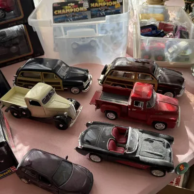 Sale Photo Thumbnail #19