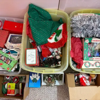 Vintage Christmas Decor Collection - Ornaments, Nativity Sets, Lights & 6ft Sierra Pine Tree