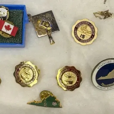10K Gold School Honor Key Charm (3.3g), Sterling Silver Graduation Cap & Vintage Pins