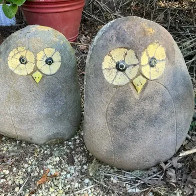 Outdoor Stone Look Garden Owls 20” 