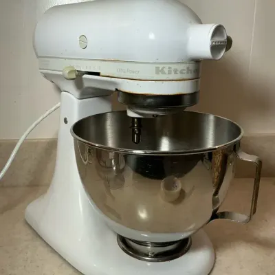 KitchenAid Stand Mixer & Attachments 