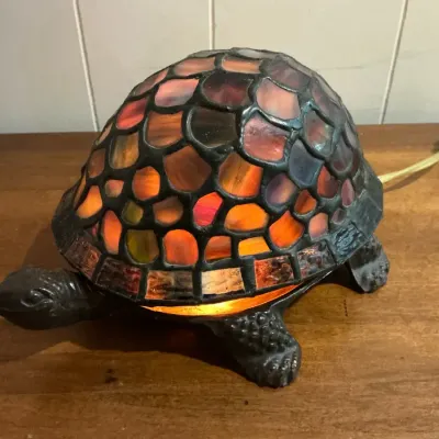 Stained Glass Turtle Accent Lamp (8 Inch)