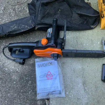 Worx 2 In 1 Pole Chain Saw 
