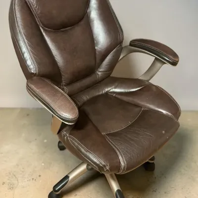 Lane Office Chair (22 x 28 x 40)