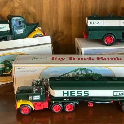 Hess Truck & Banks